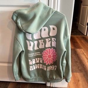 Good vibes sweatshirt